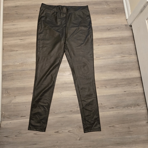 Primark Pants - Black Faux Leather Leggings Size M
